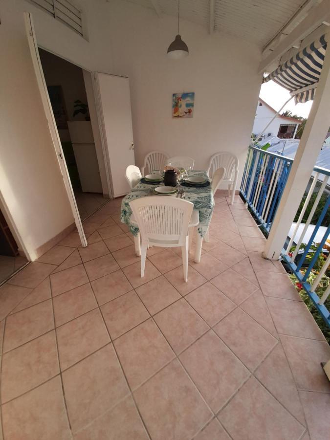9 Lyly Location F3 Mezzanine Apartment Sainte-Anne Ngoại thất bức ảnh